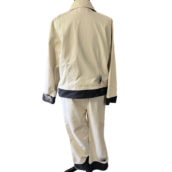 Vintage Susan Bristol Tan and Black Floral Embroidered Cotton Pants Suit, Size L - Picture 3 of 13